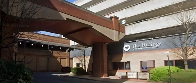 TEMPORARY CLOSURE: RED & BLUE CAR PARKS (LEVEL 5)