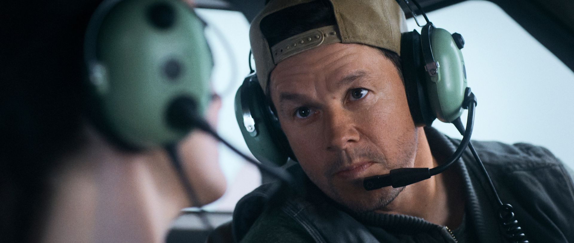 Flight Risk Tickets & Showtimes | Reel Cinemas Bridgnorth Bridgnorth