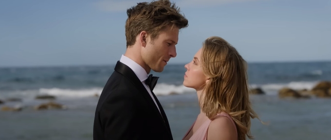 Anyone But You Tickets & Showtimes | REEL Cinemas REEL Cinemas